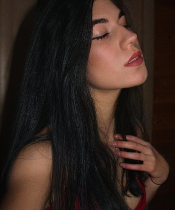 Агата, 22